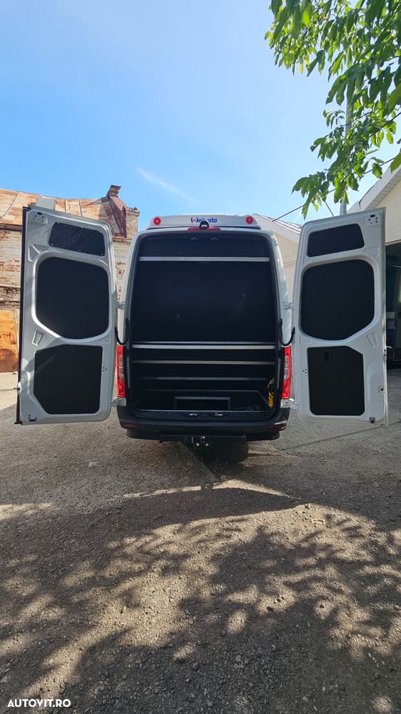 Mercedes-Benz SPRINTER - 6