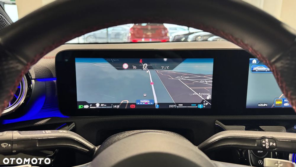 Mercedes-Benz CLA 200 AMG Line 7G-DCT - 17