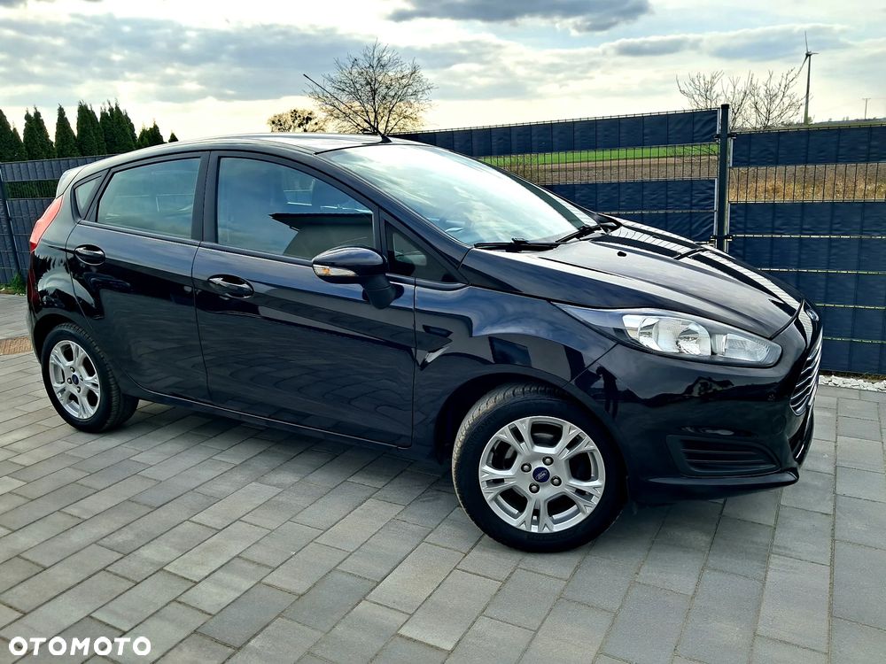 Ford Fiesta 1.0 Celebration - 11