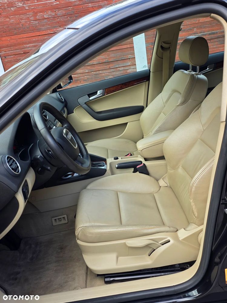 Audi A3 Sportback - 11