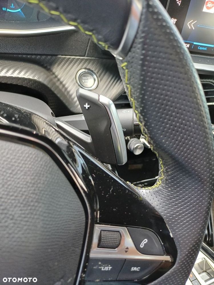 Peugeot 2008 1.2 PureTech GT S&S EAT8 - 28