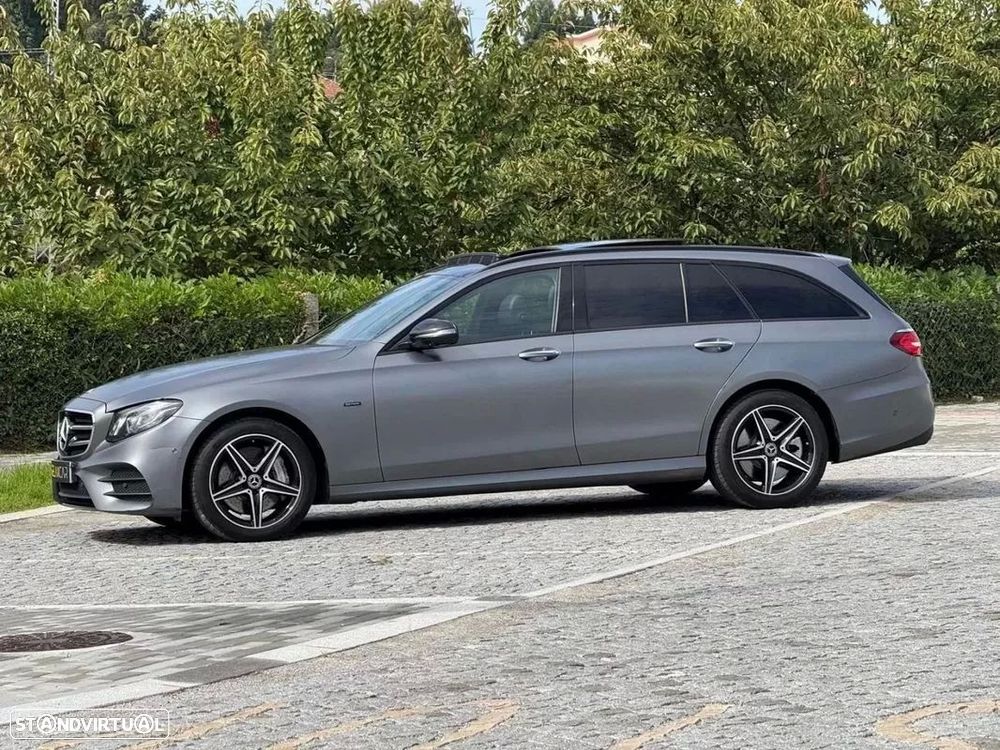 Mercedes-Benz E 300 de AMG Line - 29