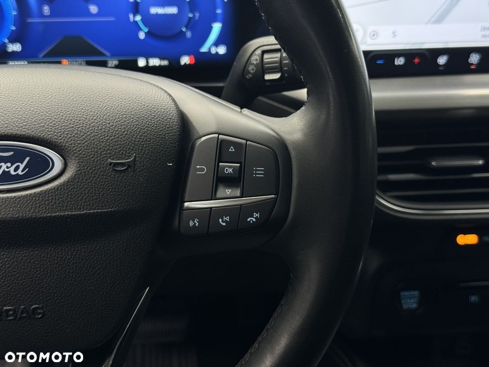 Ford Focus 1.0 EcoBoost mHEV Titanium X - 24