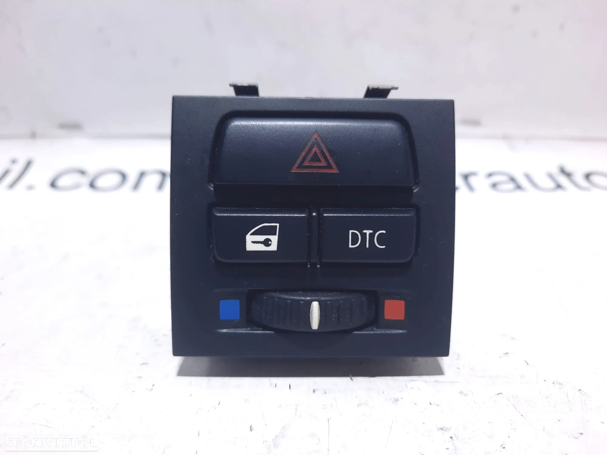 INTERRUPTOR SWITCH COMANDO COMUTADOR BOTÃO LUZ LUZES EMERGENCIA 4 QUATRO PISCAS BTC BMW SERIE 3 E91 E92 E93 - 2