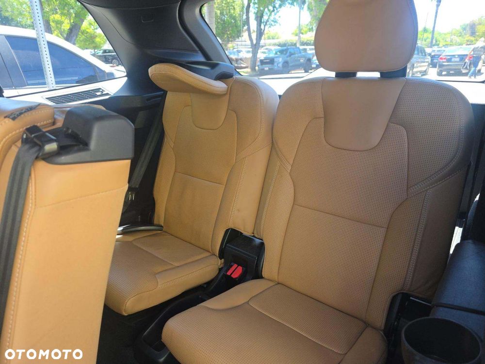 Volvo XC 90 T6 AWD Inscription - 9