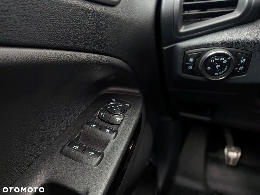 Ford EcoSport 1.0 EcoBoost ST-Line Black ASS - 32