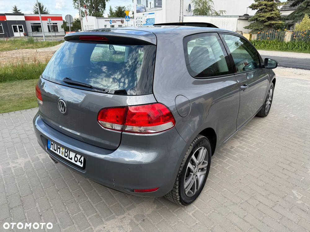 Volkswagen Golf 2.0 TDI DPF DSG Highline - 15