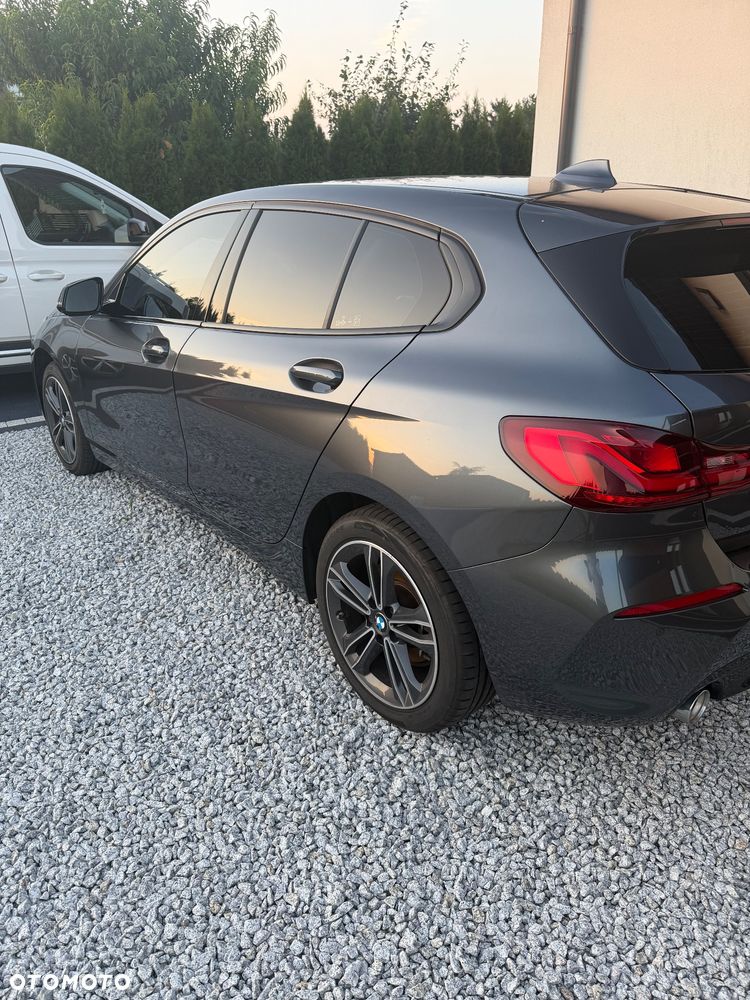 BMW Seria 1 118i Sport Line - 21