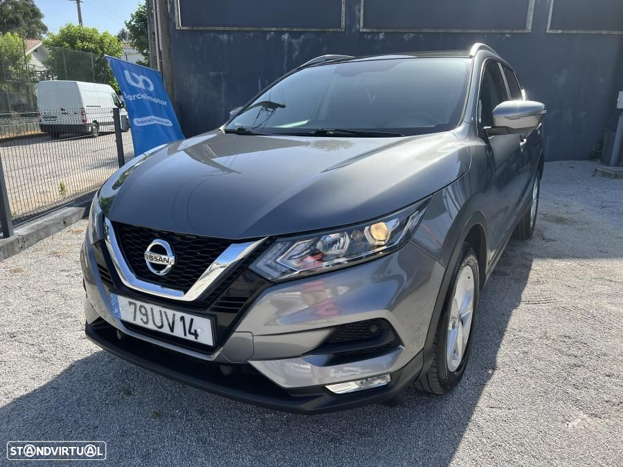 Nissan Qashqai 1.5 dCi N-Connecta Business - 2