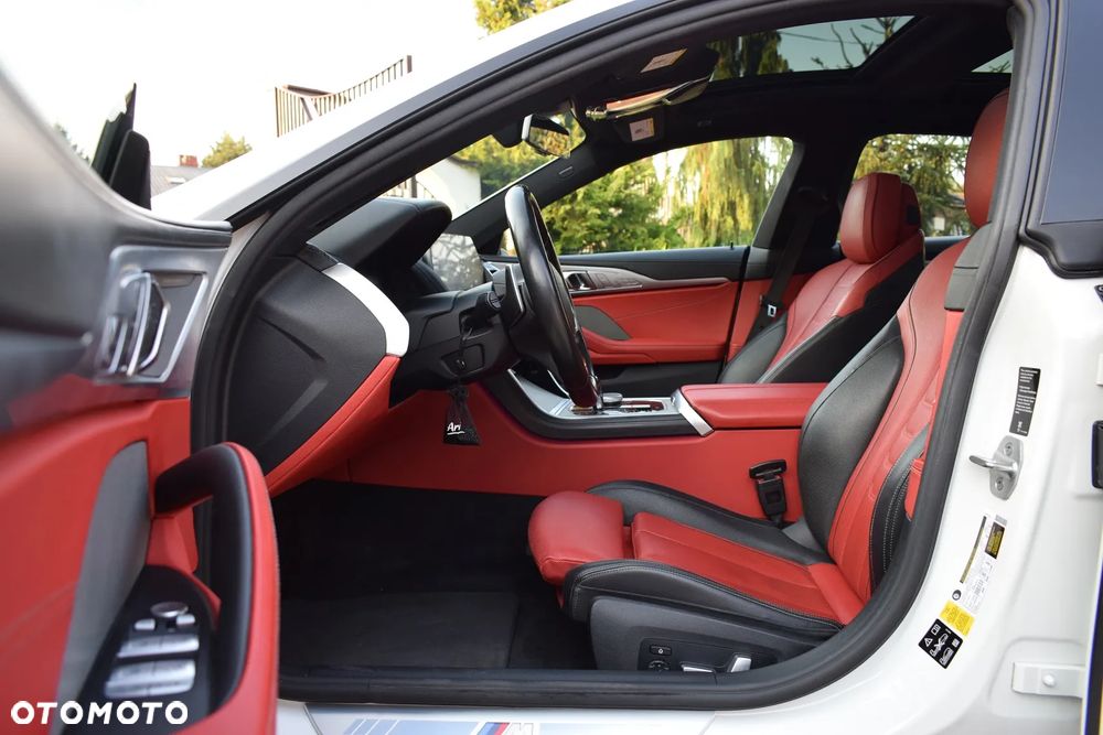 BMW Seria 8 840i xDrive - 7