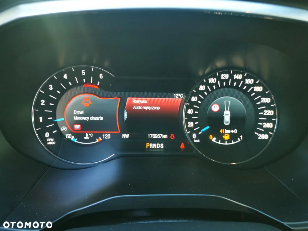 Ford S-Max 2.0 EcoBlue Titanium - 12