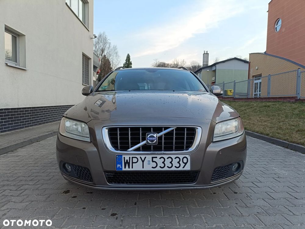 Volvo V70 2.0D Momentum - 9