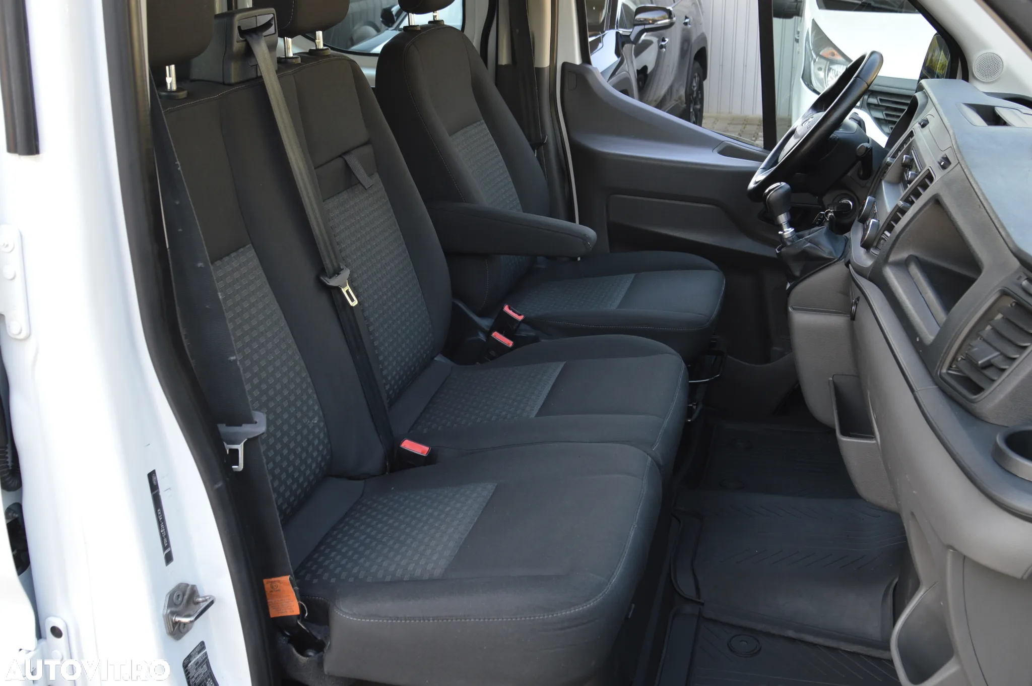 Ford Transit Doka 2.0TDCI Cabina Dubla 7 Locuri - 15