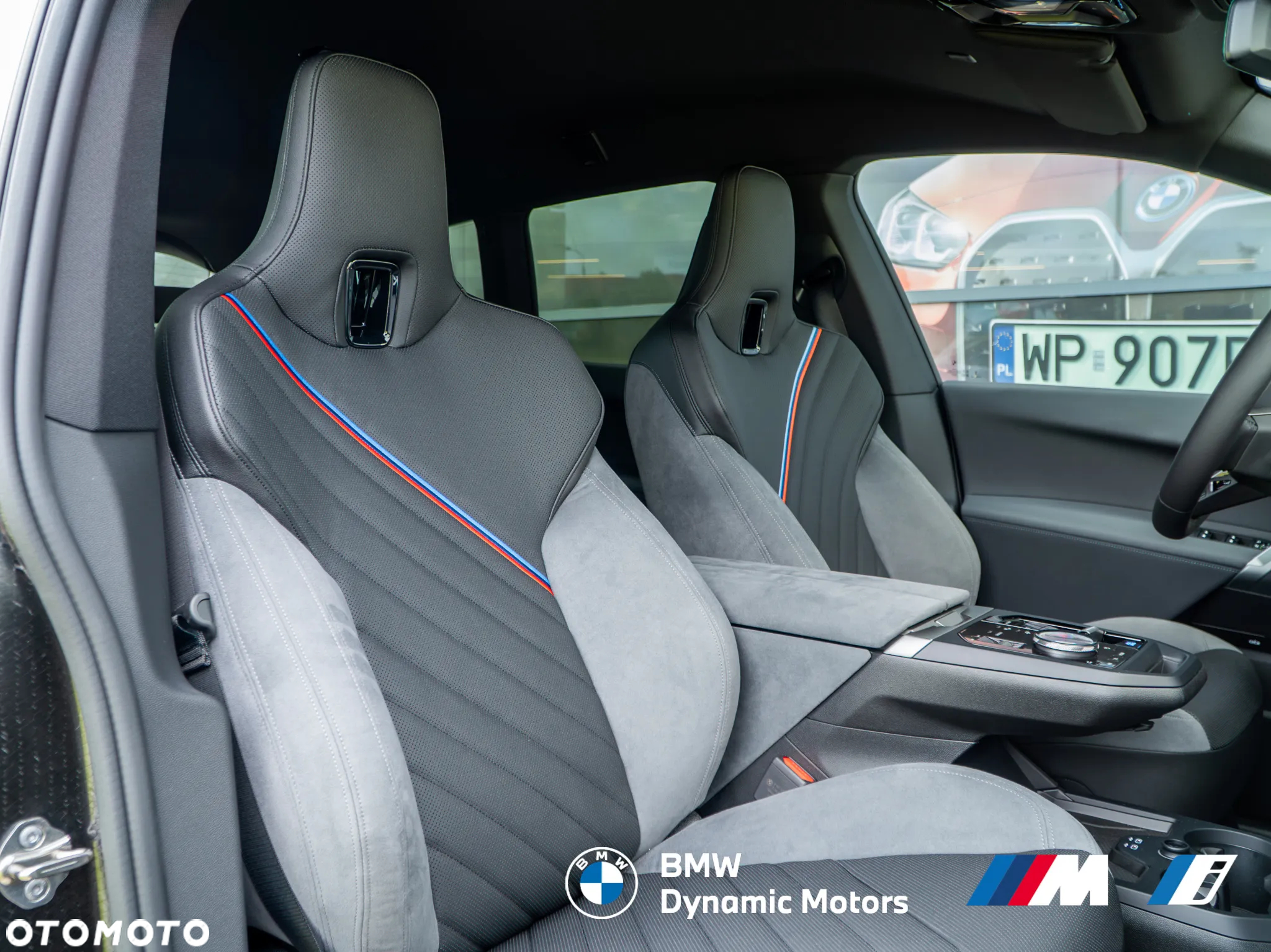 BMW iX xDrive45 - 21