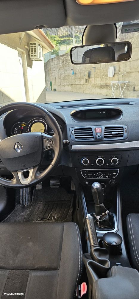 Renault Mégane 1.5 dCi Confort - 6