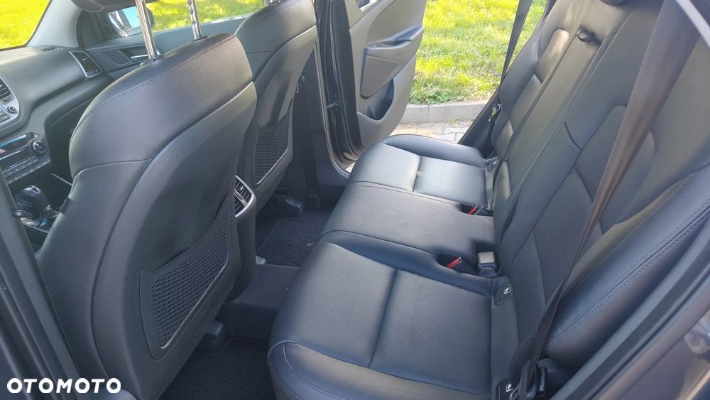 Hyundai Tucson 2.0 CRDI Premium 4WD - 40