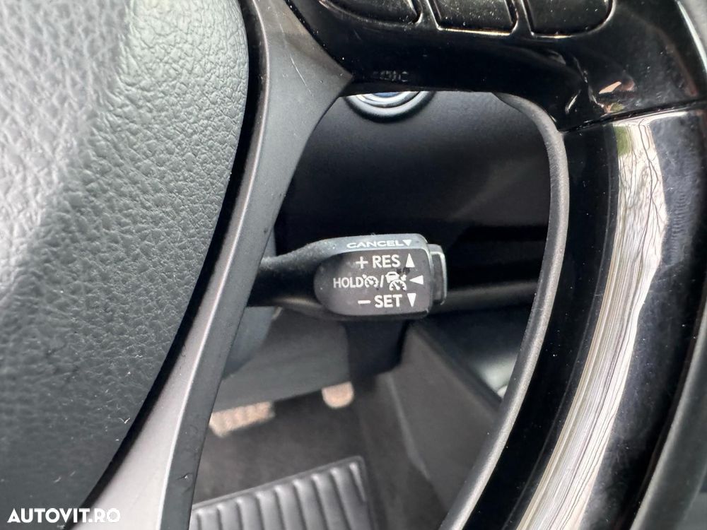 Toyota C-HR 1.8 HSD 122 CP 4x2 CVT Style - 21