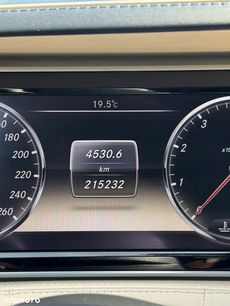 Mercedes-Benz Klasa S 500 4-Matic L 7G-TRONIC - 14