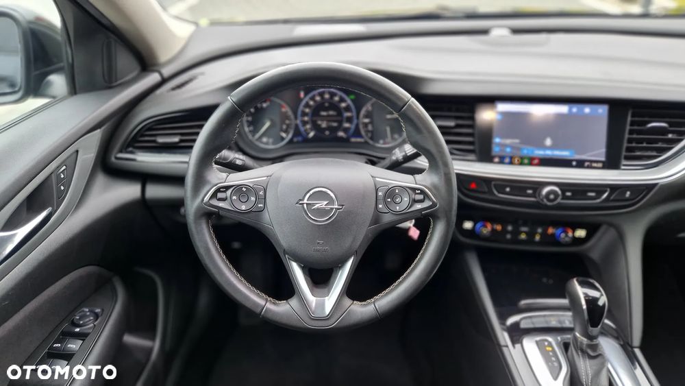 Opel Insignia 1.6 Automatik Exclusive - 9