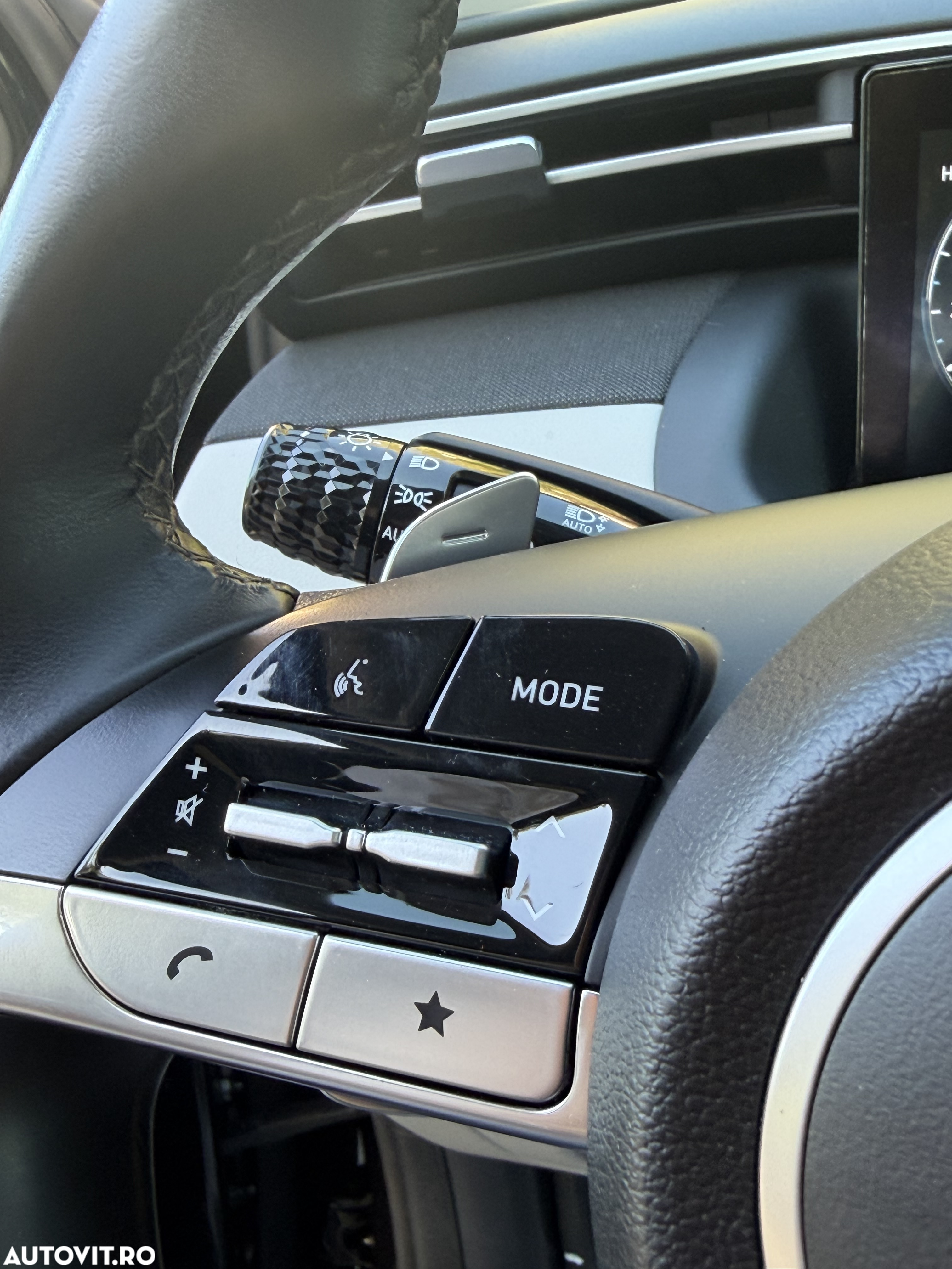 Hyundai Tucson PHEV 1.6 l 265 CP 4WD 6AT Luxury - 25