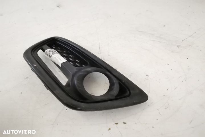 Grila Proiector Laterala Stanga Originala In Stare Buna  Renault  Capt - 3