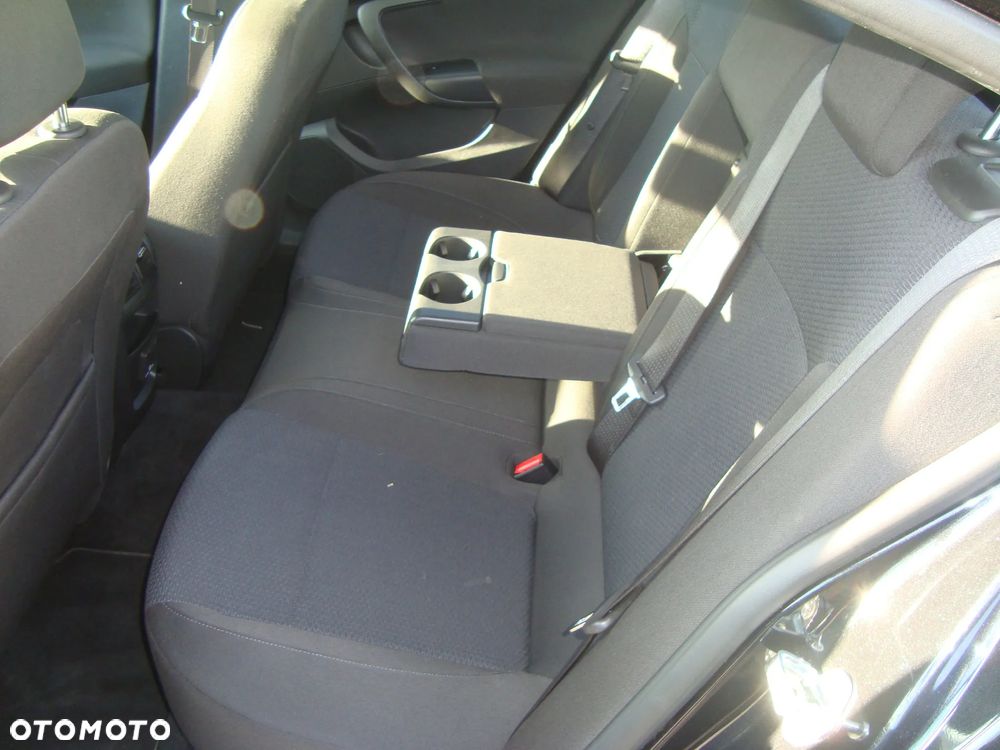 Opel Insignia - 6