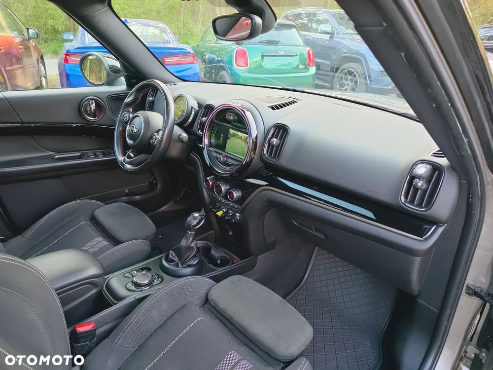 MINI Countryman Cooper S E All4 - 17