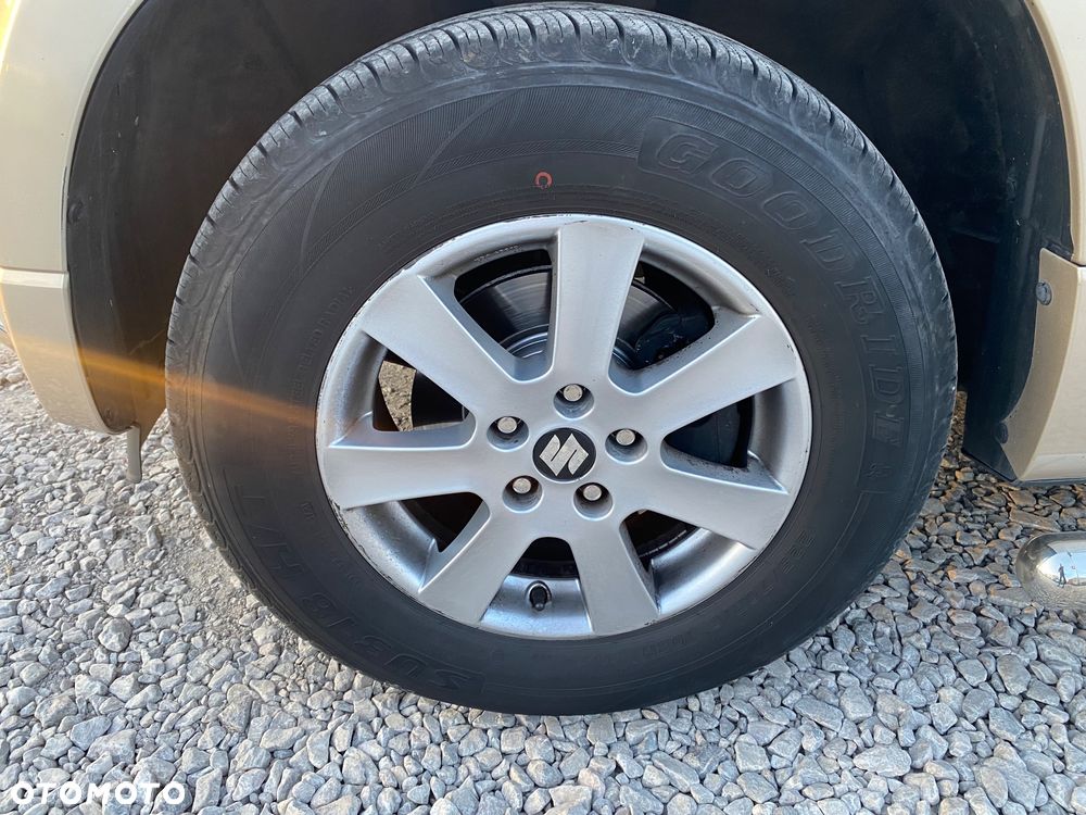 Suzuki Grand Vitara 2.0 De luxe - 18