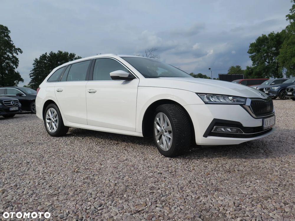 Skoda Octavia 2.0 TDI SCR Style DSG - 13
