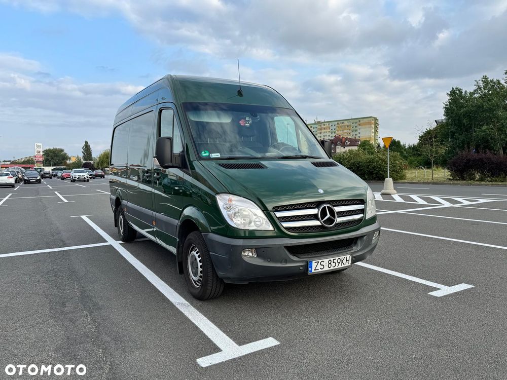 Mercedes-Benz Sprinter - 30