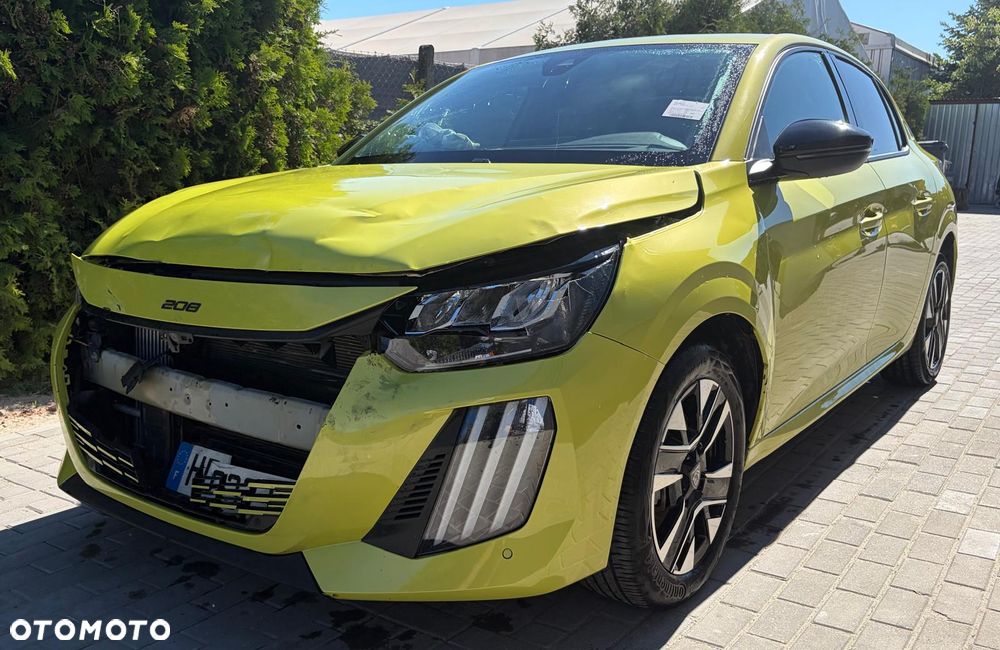 Peugeot 208 - 2