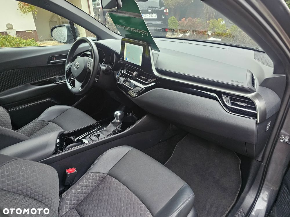 Toyota C-HR - 22