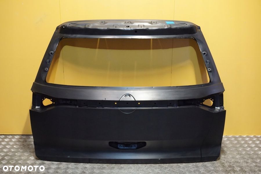NISSAN PATHFINDER 2022 2023 2024 - Klapa Tylna Bagażnika Tył USA - 1