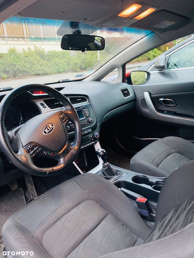 Kia ProCeed 1.6 CRDI M - 6