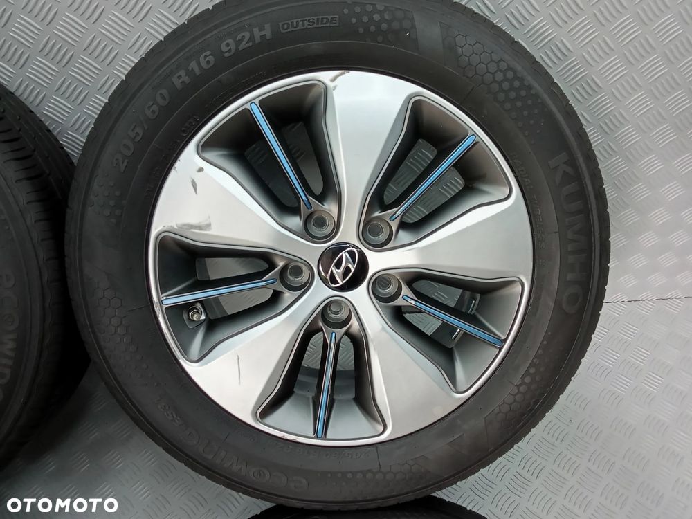 Koła Hyundai Ioniq I40 Kona 6,5Jx16 et50 5x114,3 - 2