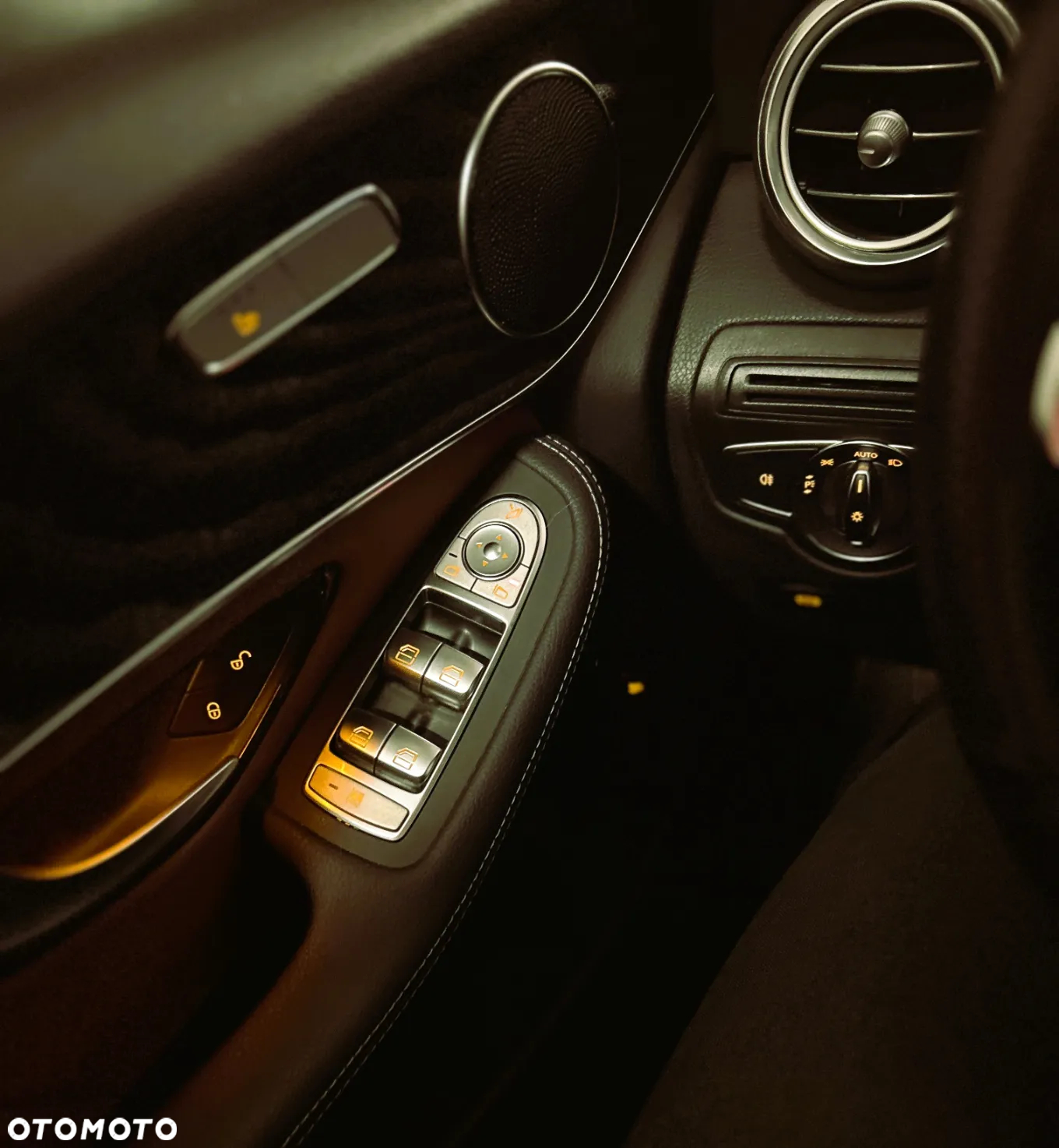 Mercedes-Benz GLC 220 d 4-Matic - 13