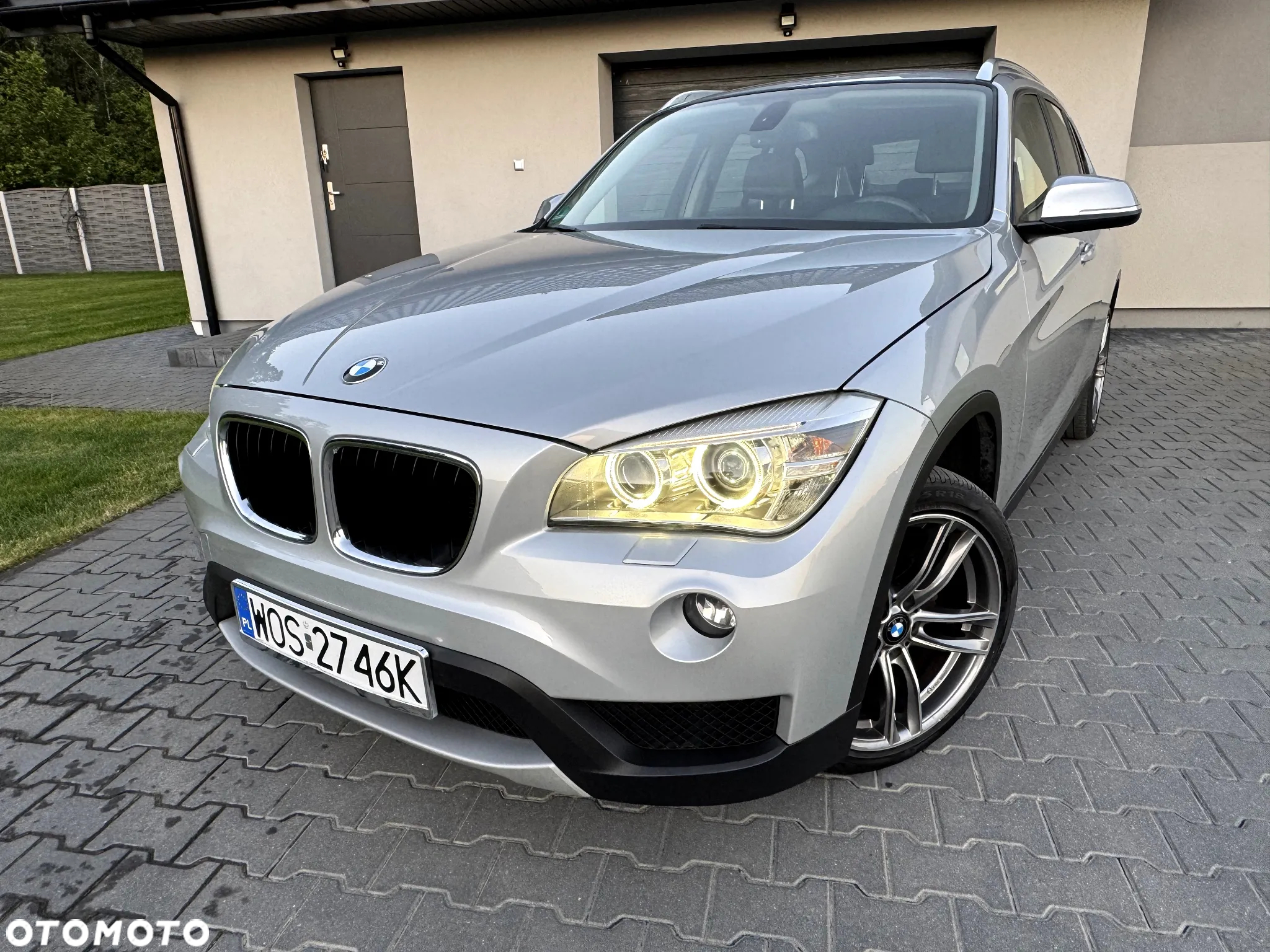 BMW X1 sDrive18d - 11