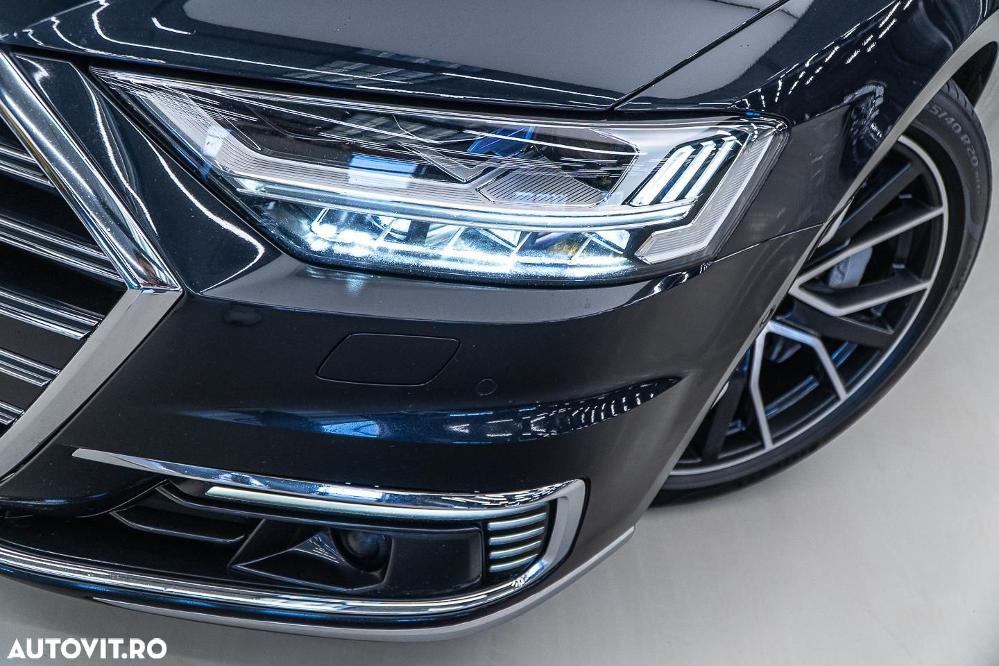 Audi A8 60 TFSI e quattro Tiptronic PHEV - 35