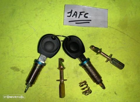 kit dos fechos das portas com chaves seat ibiza vw polo (novo) - 1