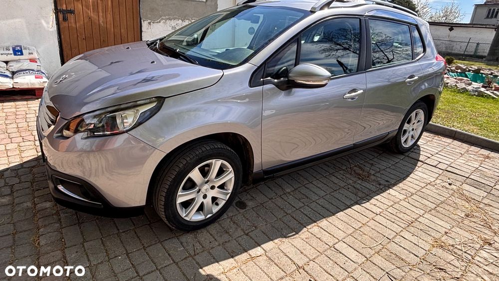 Peugeot 2008 1.6 e-HDi Allure S&S - 5