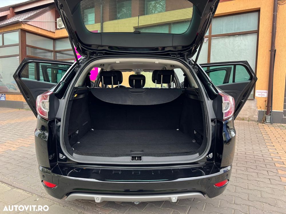 Renault Megane TCe 130 Dynamique - 8