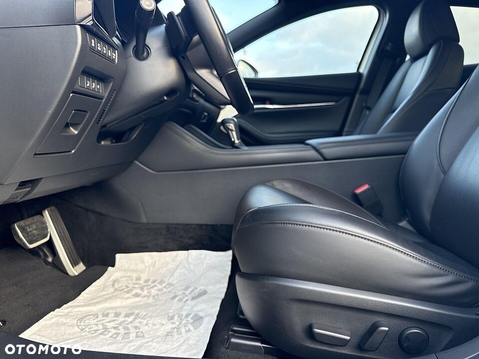 Mazda 3 e-SKYACTIV-X AWD 186 M HYBRID TAKUMI - 5