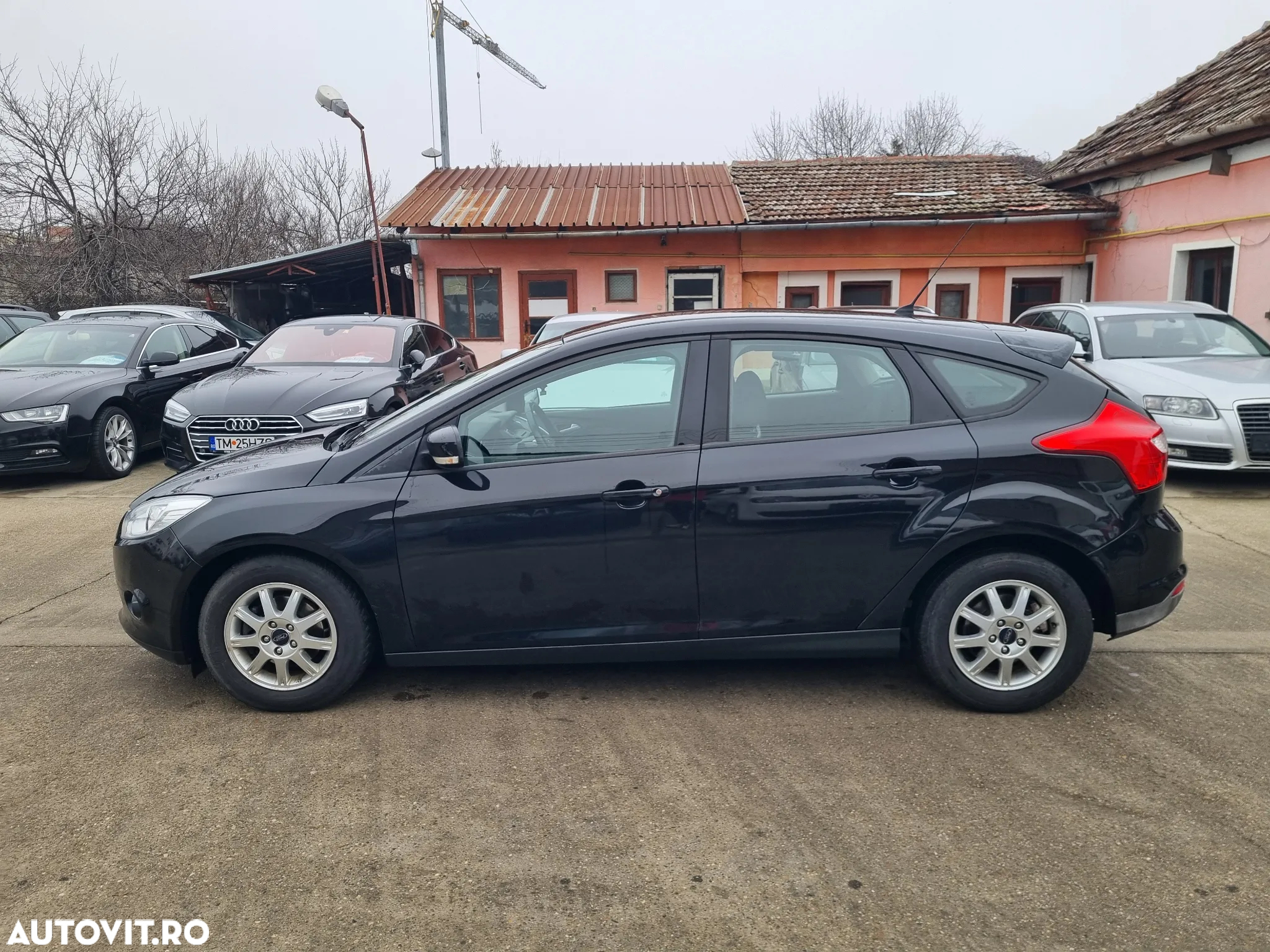 Ford Focus 1.0 EcoBoost Start Stop Trend - 23