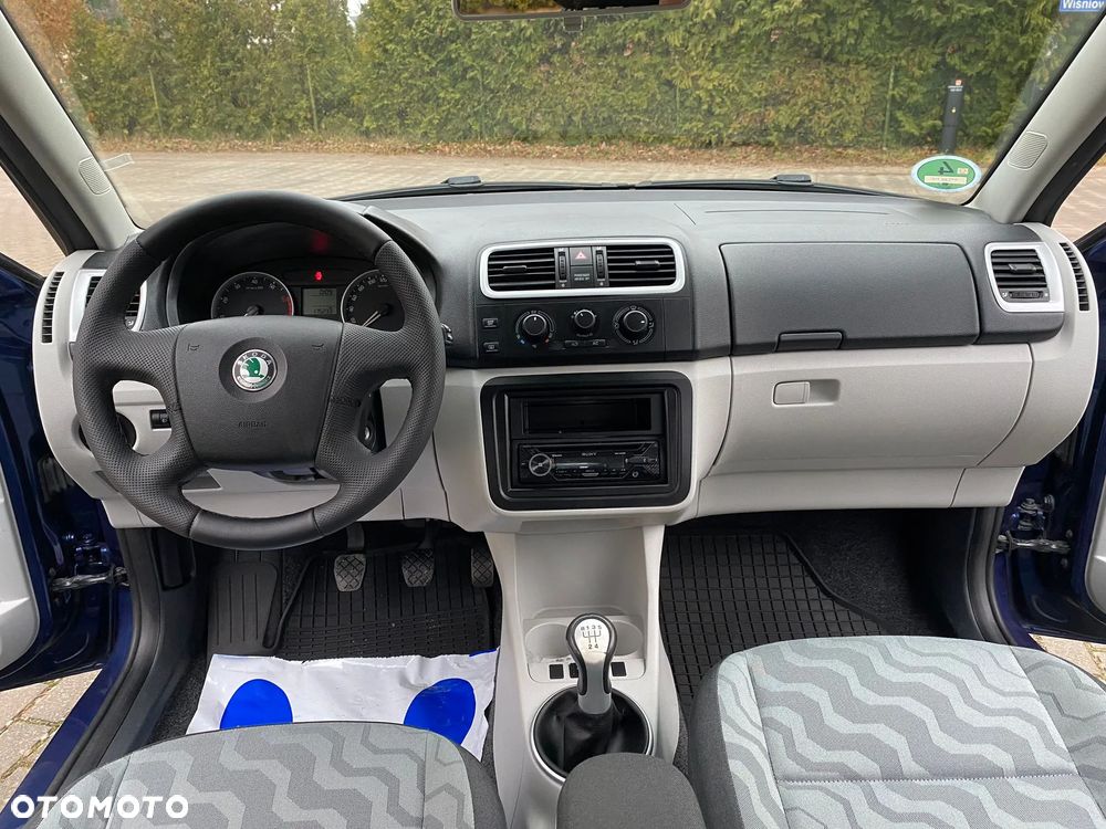 Skoda Fabia 1.2 HTP STYLE Edition - 24