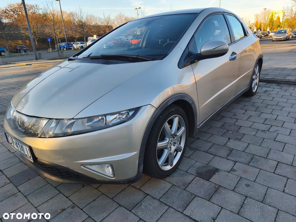 Honda Civic 2.2i-CTDi Comfort - 2