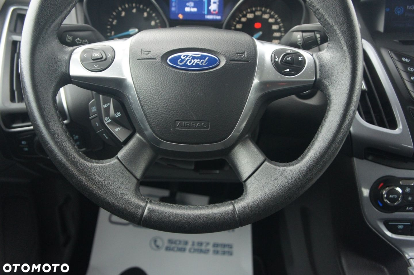 Ford Focus - 10