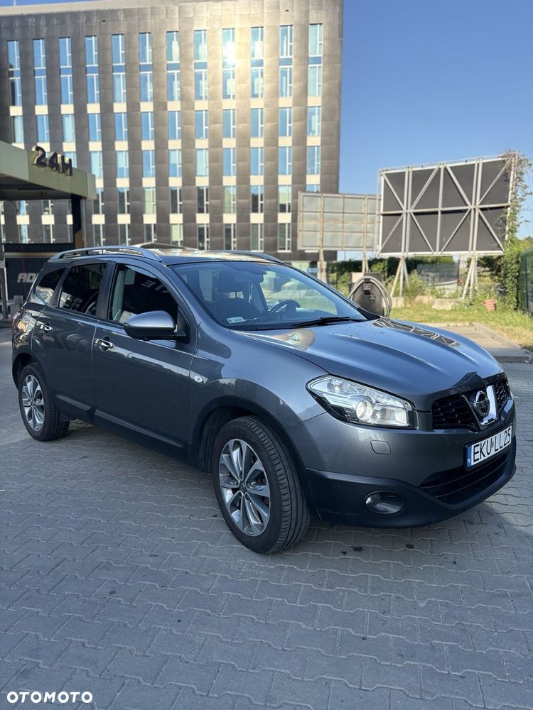 Nissan Qashqai+2 2.0 4x4 Tekna CVT - 2