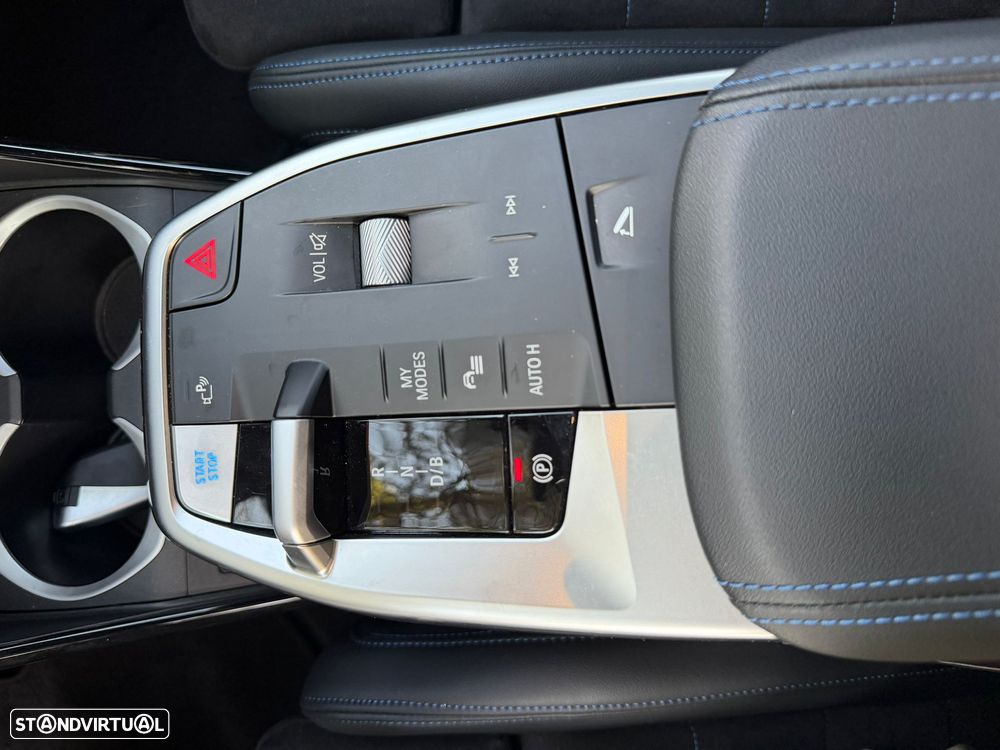 BMW iX2 xDrive30 Pack Desportivo M Pro - 18