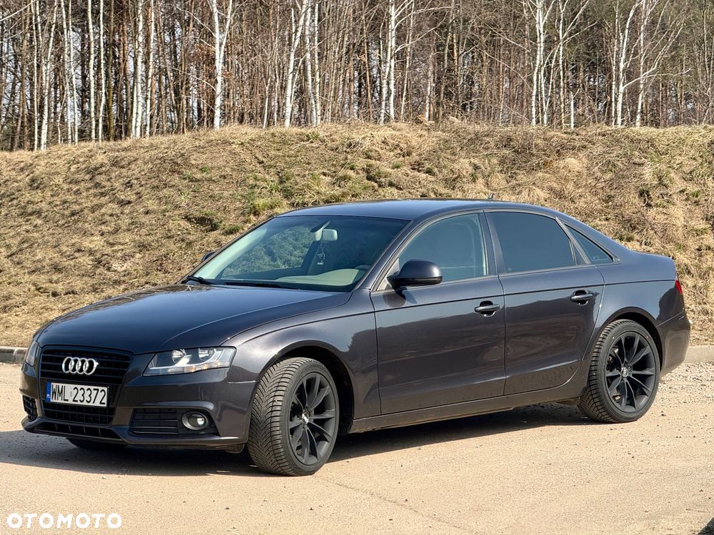 Audi A4 Limousine - 2