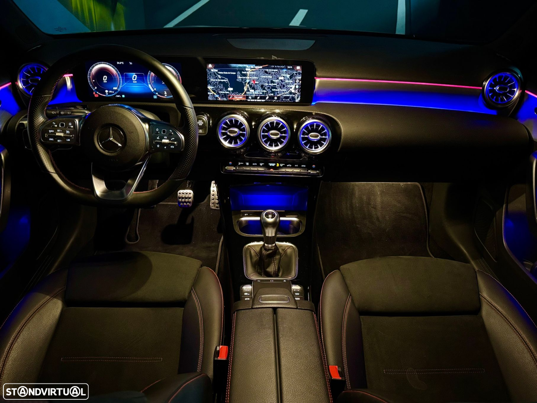 Mercedes-Benz A 180 AMG Line - 22